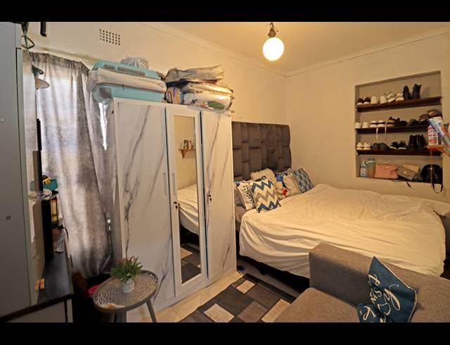 5 BEDROOM HOUSE FOR SALE IN ORANGE GROVE